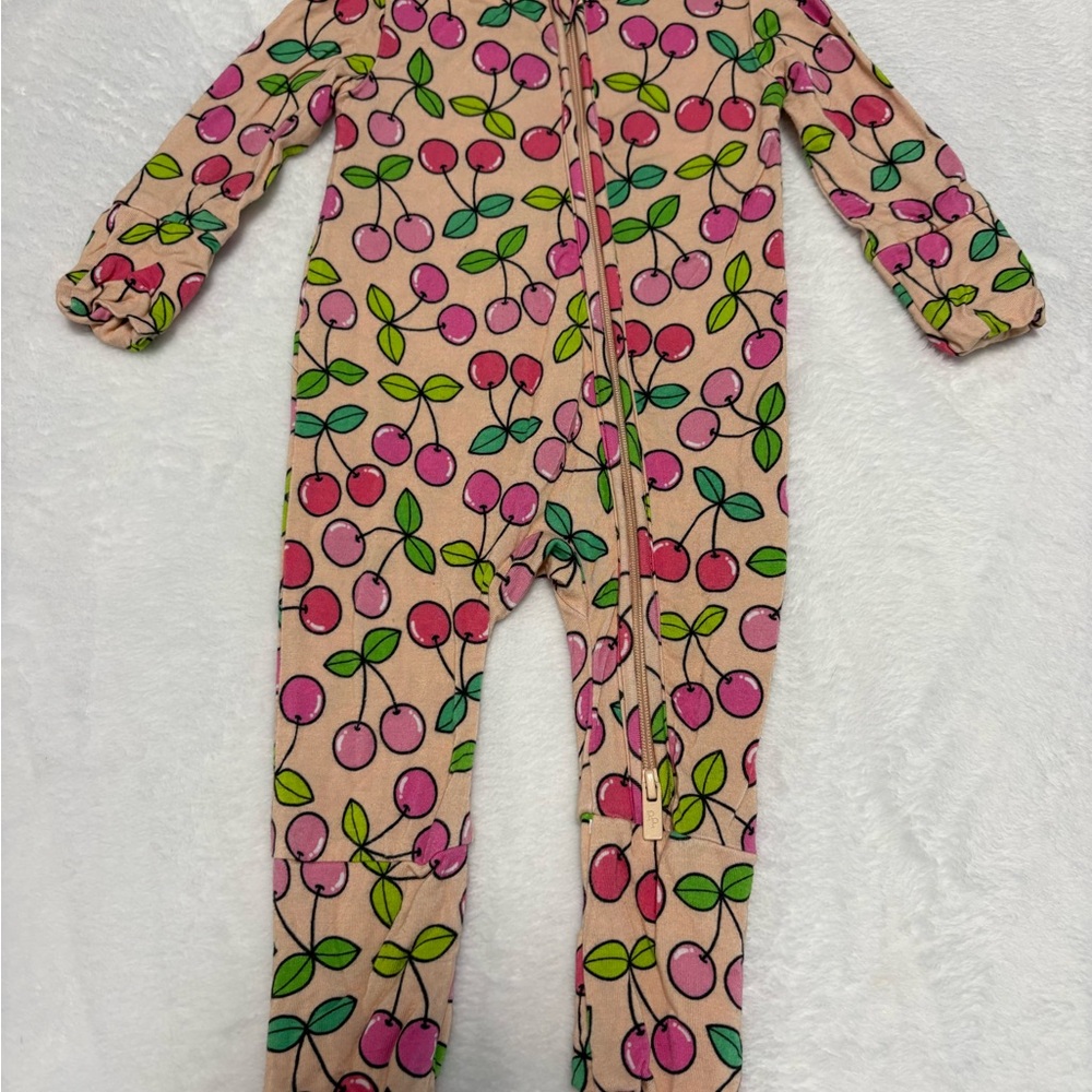 Posh Peanut Summer Cherries Zippy NB Bamboo Zippy Footie Pajamas VGUC